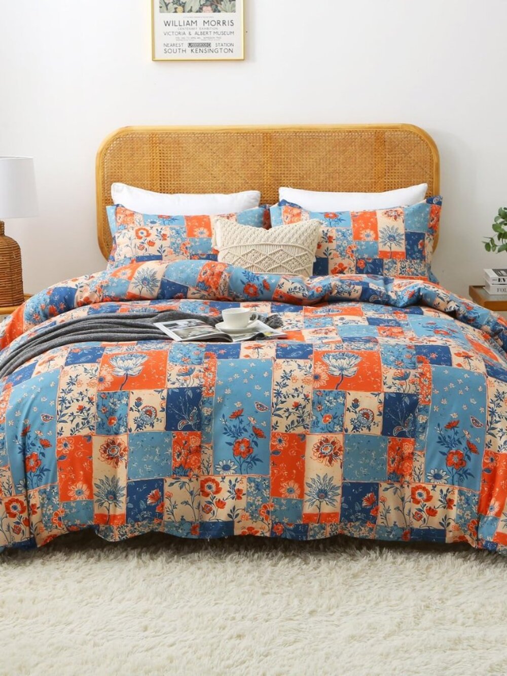 Floral Queen Size Comforter Sets, Montage Boho Vintage Floral Patterned Bedding